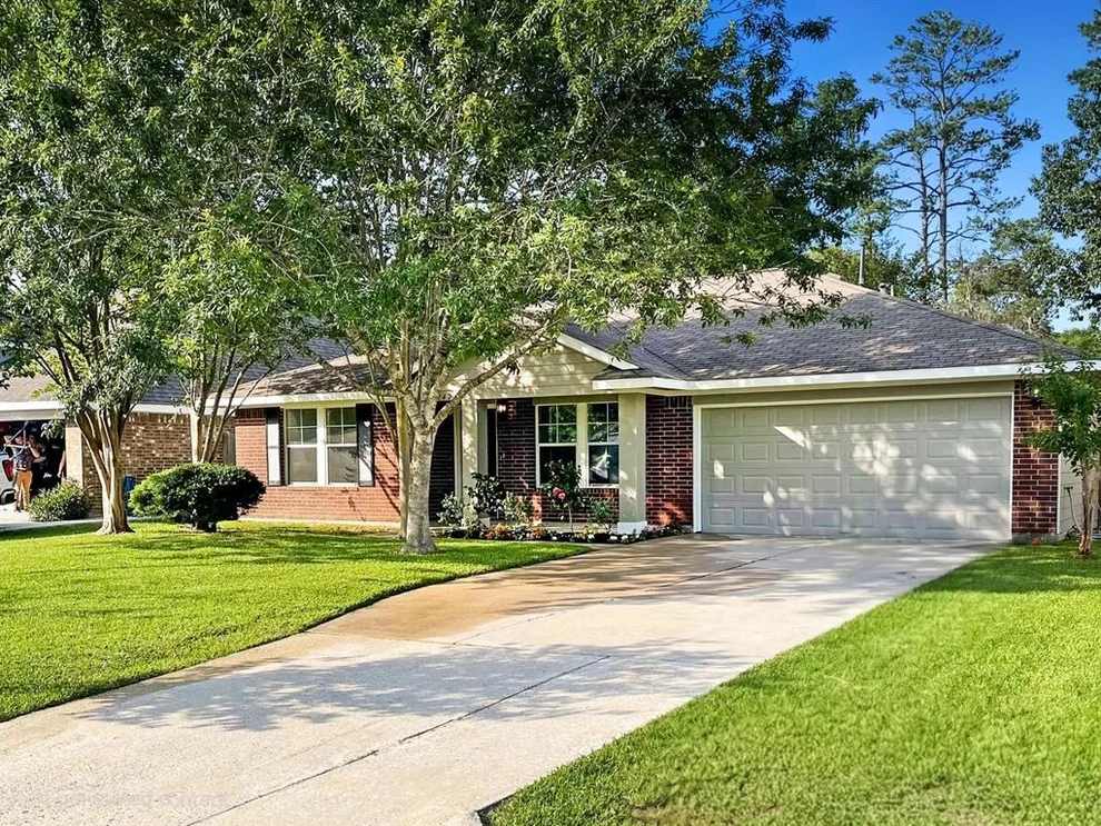 Unit for sale at 17422 Typhoon Way, Crosby, TX 77532