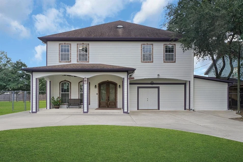 Unit for sale at 1374 N Battlebell Road, Highlands, TX 77562