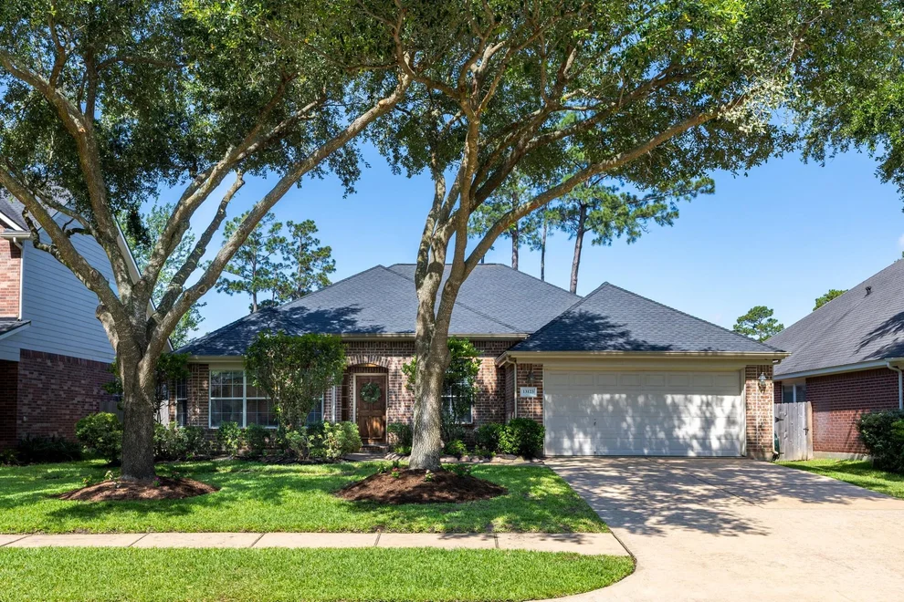 Unit for sale at 13123 Tarbet Place Court, Cypress, TX 77429