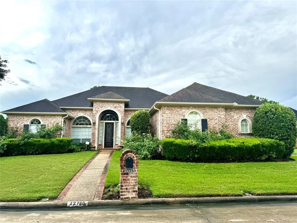 Unit for sale at 12715 Havant Circle, Houston, TX 77077
