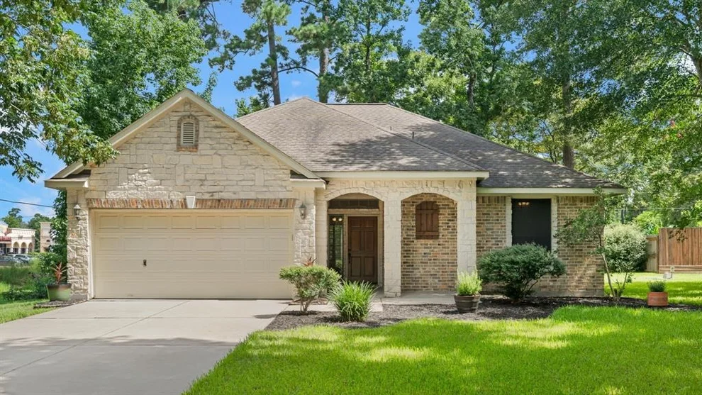 Unit for sale at 6906 Nickaburr Creek Drive, Magnolia, TX 77354