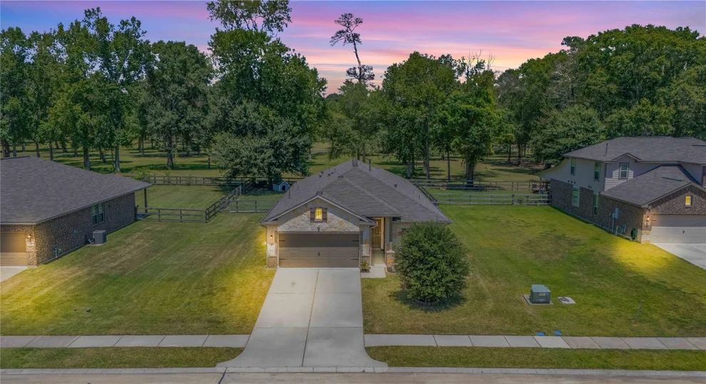 Unit for sale at 218 Rocky Ridge Drive, Anahuac, TX 77514