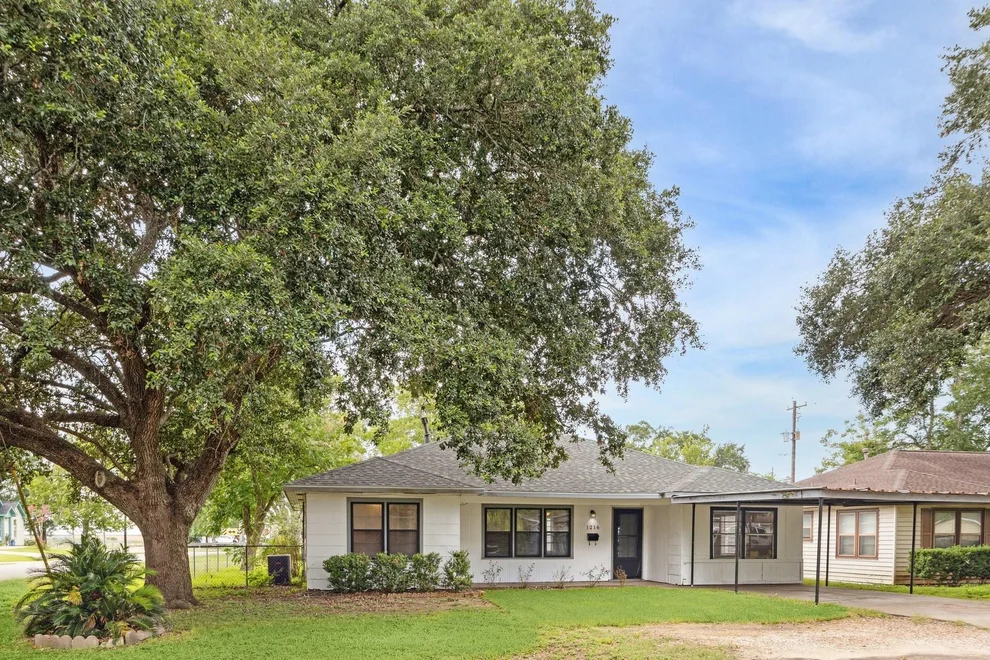 Unit for sale at 1216 Allen Street, Rosenberg, TX 77471
