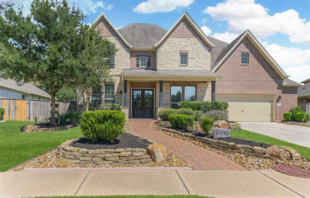 Unit for sale at 4930 Lodge Lake Drive, Fulshear, TX 77441