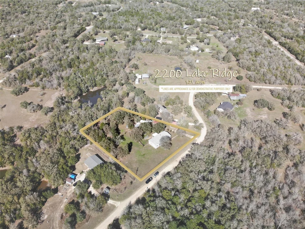 Unit for sale at 2200 Lake Ridge, Caldwell, TX 77836