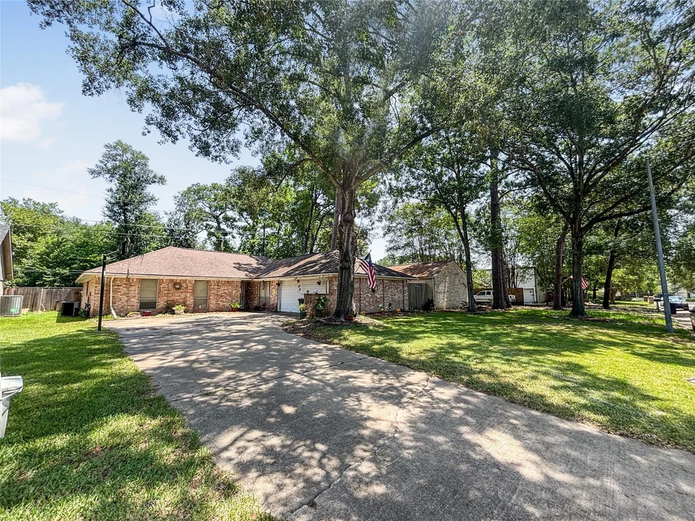 Unit for sale at 10330 Sweetwood Drive, Houston, TX 77070