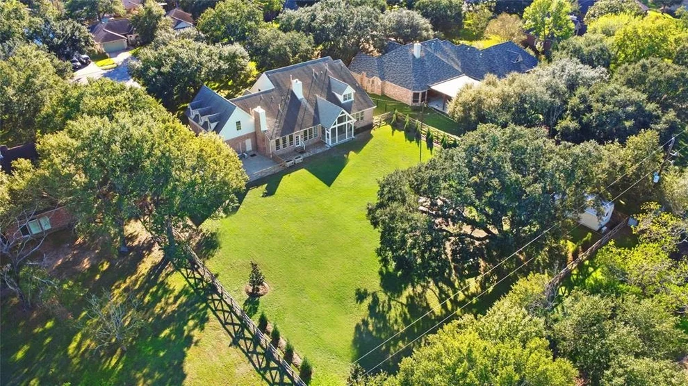 Unit for sale at 5722 Village Green Drive, Katy, TX 77493
