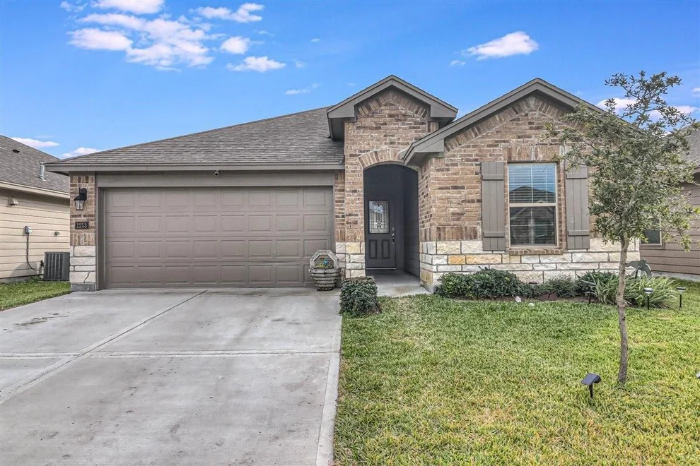 Unit for sale at 1253 Breebry Drive, Corpus Christi, TX 78415