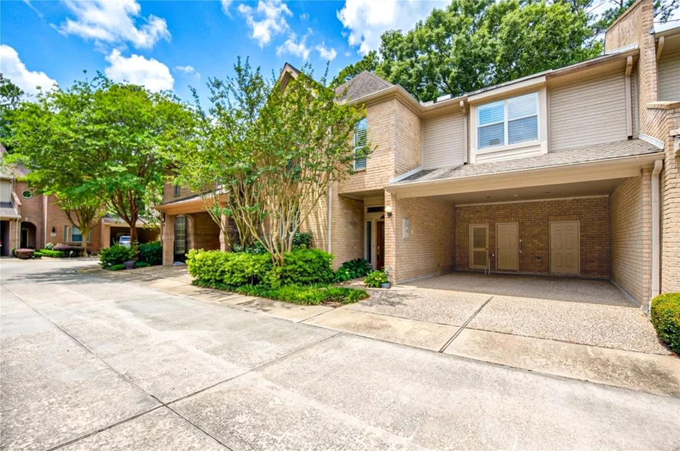 Unit for sale at 201 Vanderpool Lane, Houston, TX 77024
