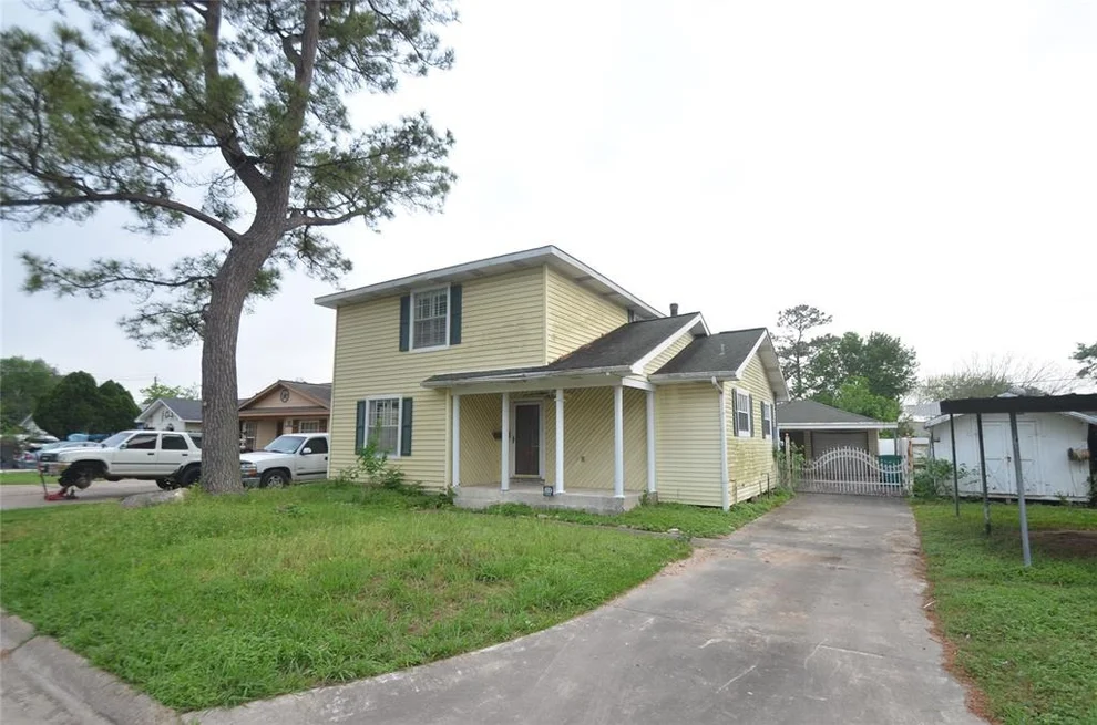 Unit for sale at 1406 George Street, Pasadena, TX 77502