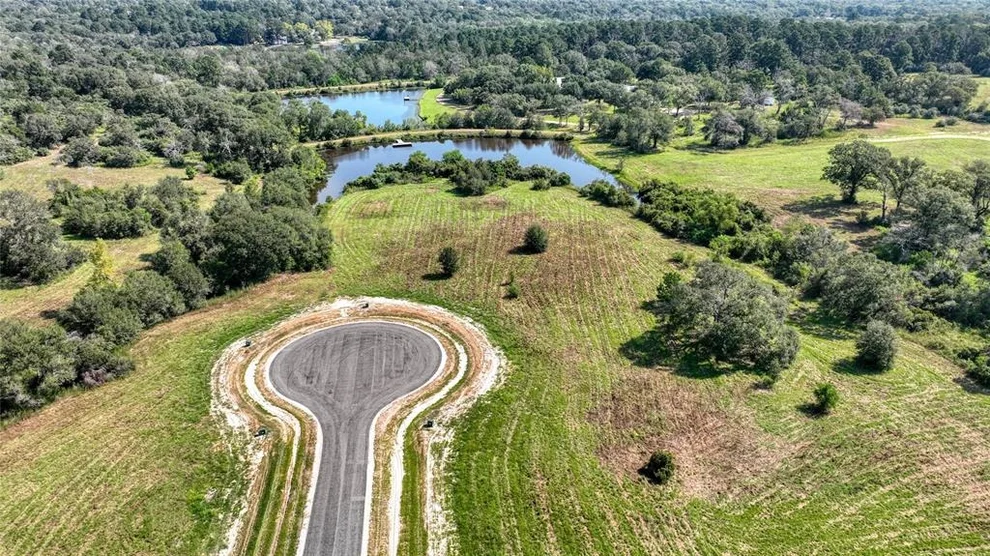 Unit for sale at 296 Bellwood Lake Lane, Bellville, TX 77418