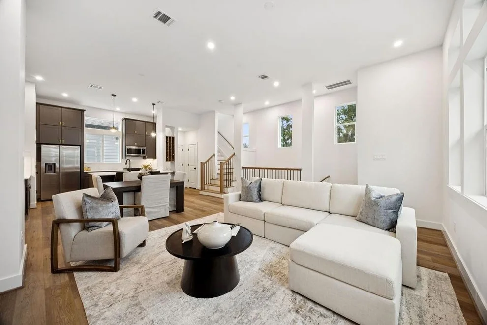 Unit for sale at 2125 Hoskins Drive, Houston, TX 77080