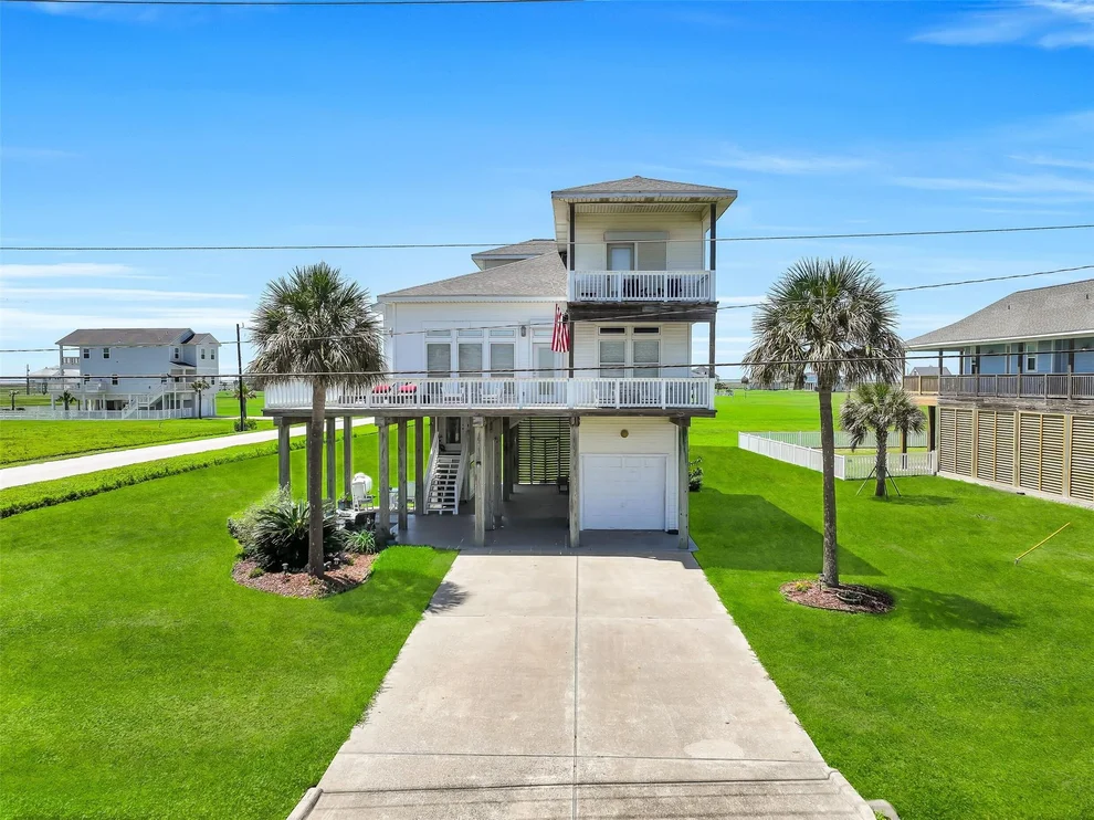 Unit for sale at 18614 Warrior Road, Galveston, TX 77554