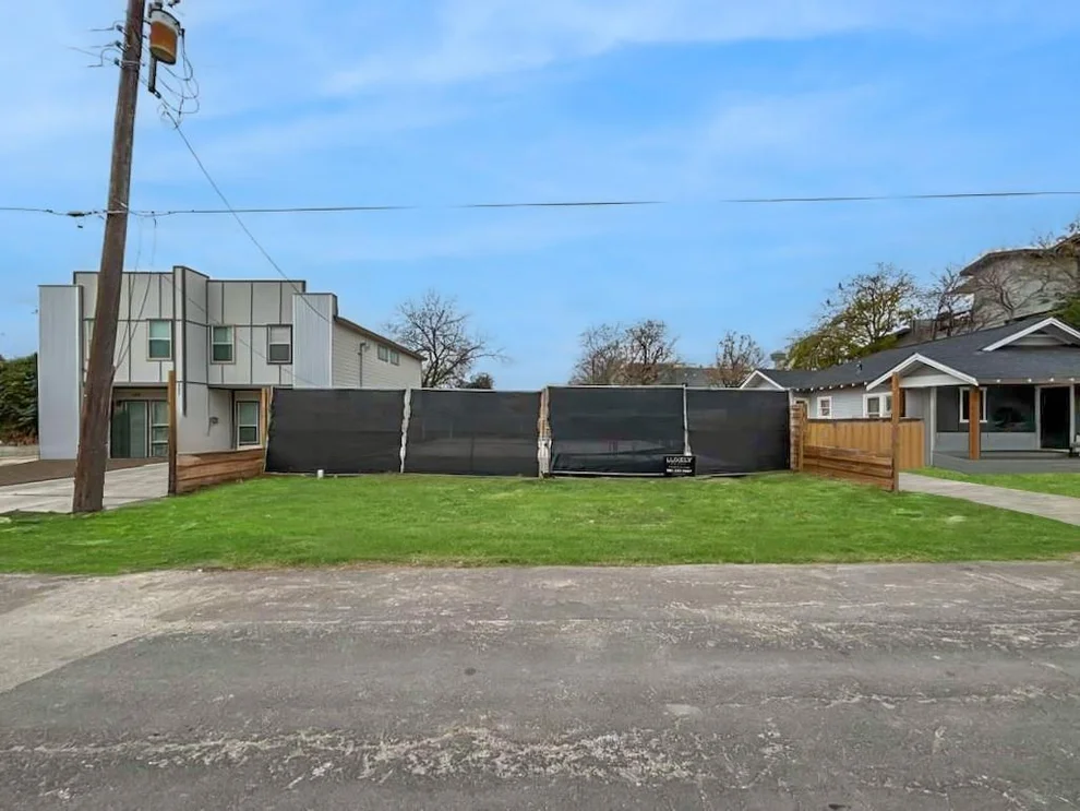Unit for sale at 523 S Olive Street, San Antonio, TX 78203