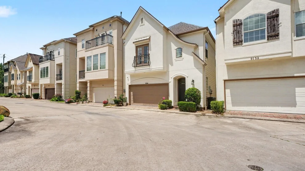Unit for sale at 9134 Harbor Hills Drive, Houston, TX 77054