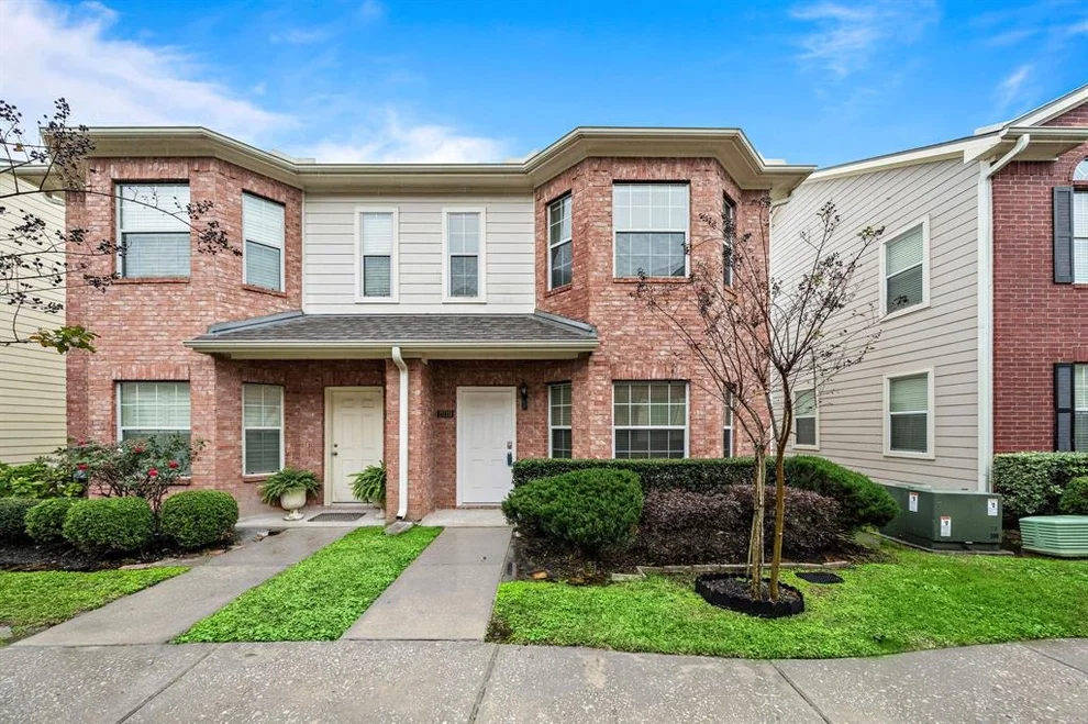 Unit for sale at 2019 Kemah Village Drive, Kemah, TX 77565