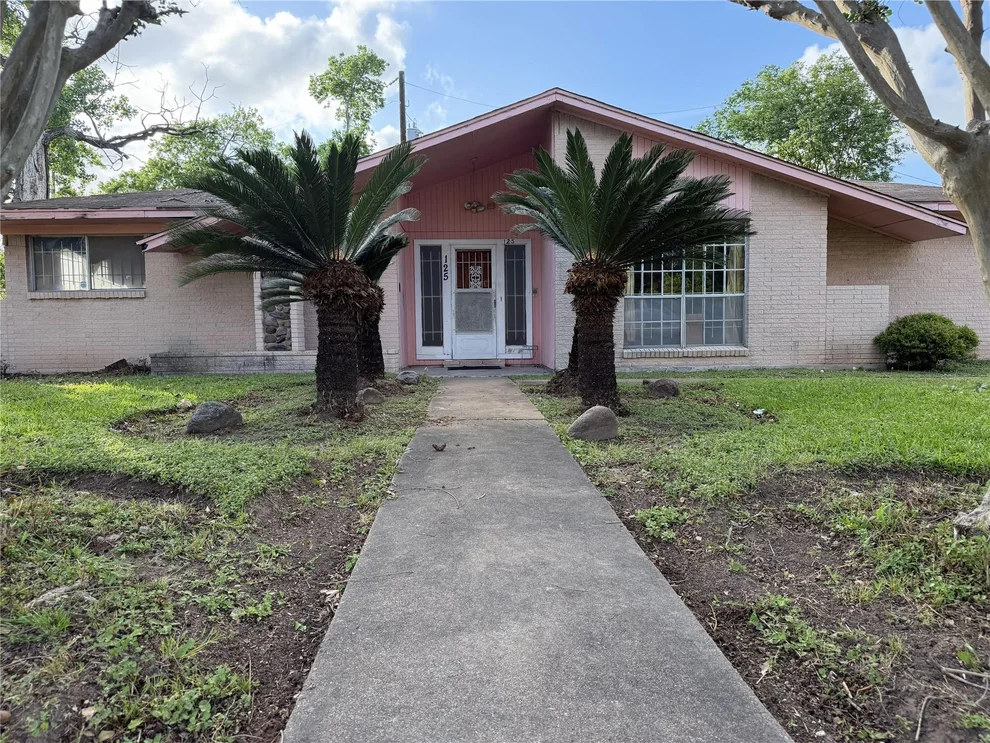 Unit for sale at 125 N Carolina Street, Houston, TX 77029