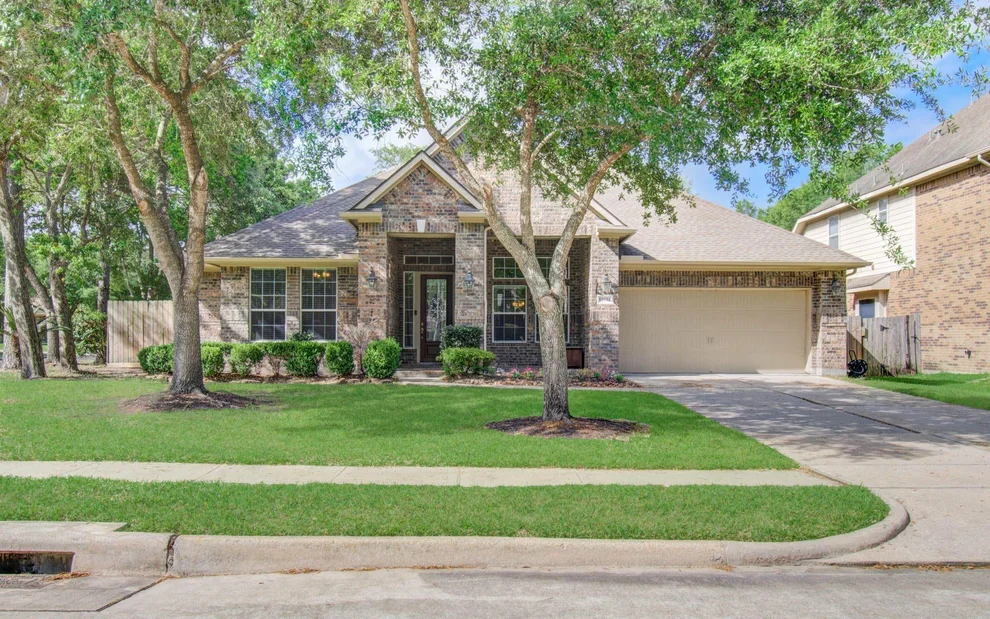 Unit for sale at 14614 Carolina Hollow Lane, Houston, TX 77044