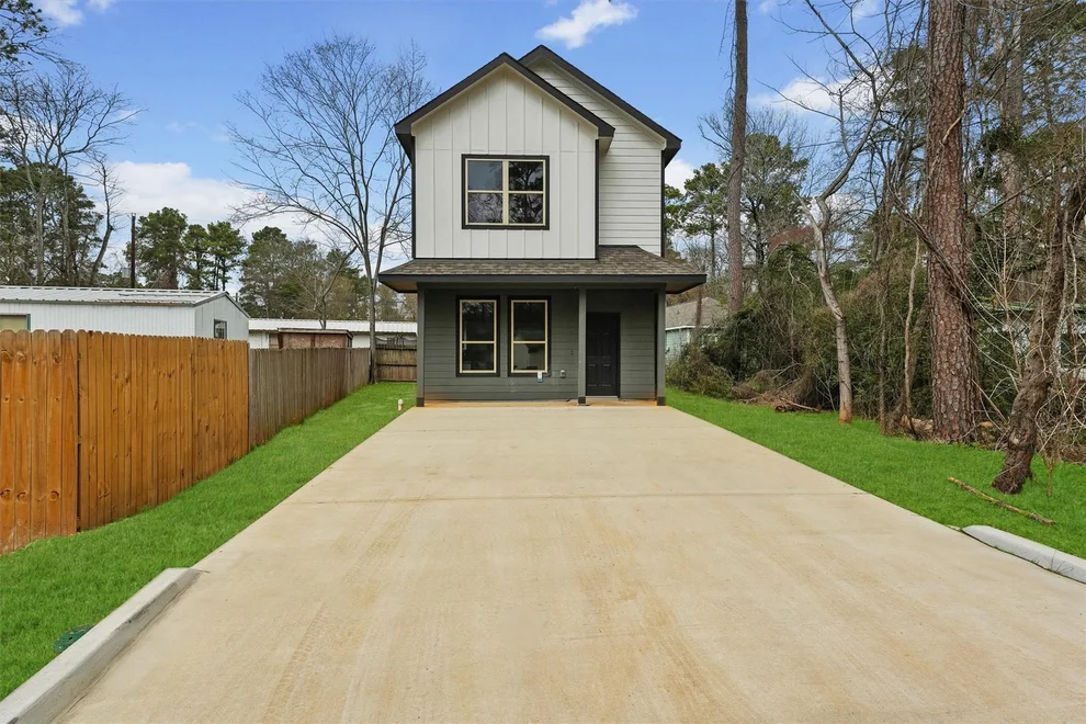 Unit for sale at 9792 Black Gum, Willis, TX 77318