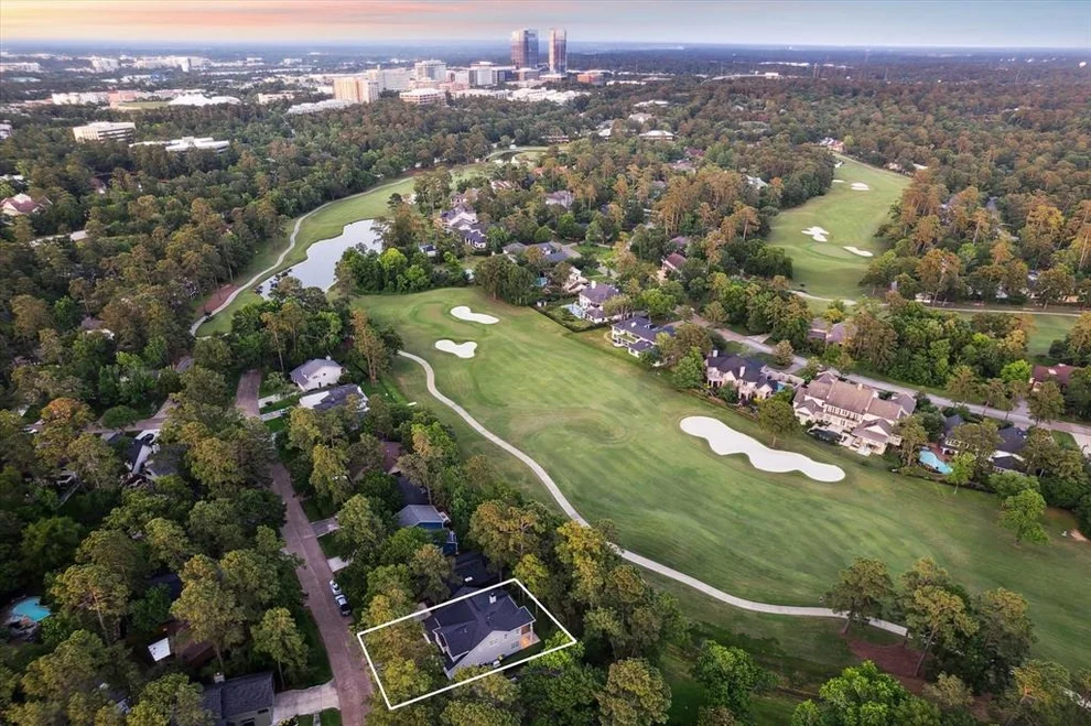 Unit for sale at 183 Timber Mill Street, The Woodlands, TX 77380