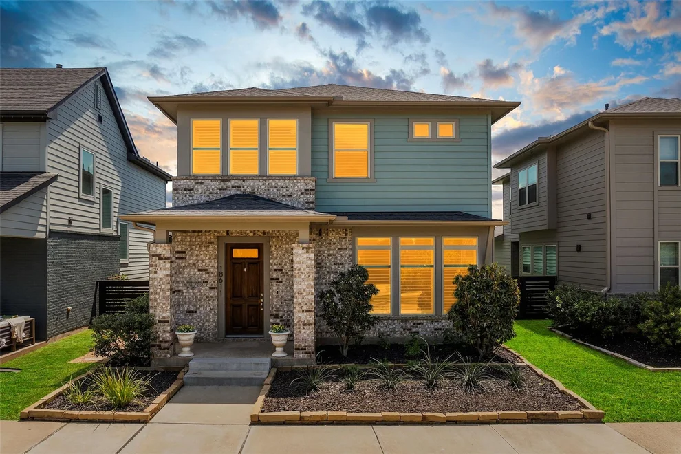 Unit for sale at 18611 Admiration Drive, Cypress, TX 77433