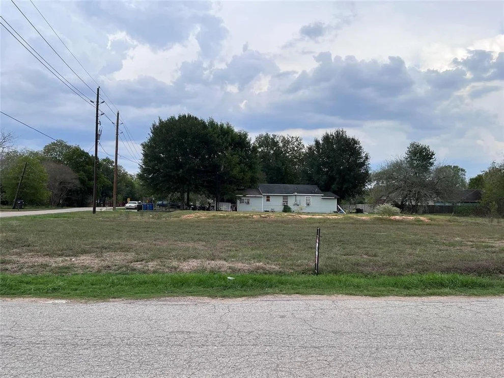 Unit for sale at 1314 Waller Avenue, Brookshire, TX 77423
