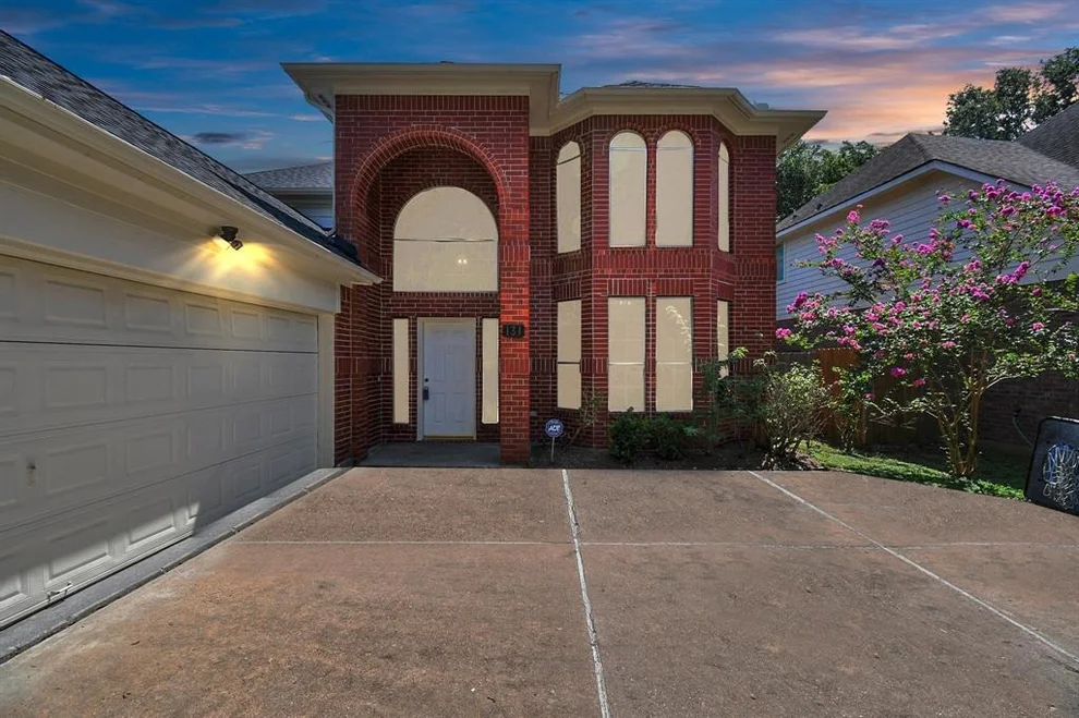Unit for sale at 131 Lissa Lane, Sugar Land, TX 77479