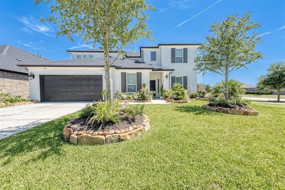 Unit for sale at 724 Corbin Crest Trail, La Porte, TX 77571