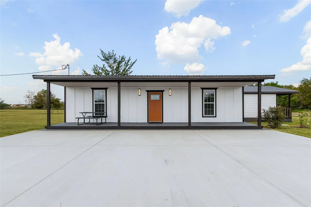 Unit for sale at 21113 Harrison Drive, Bedias, TX 77831