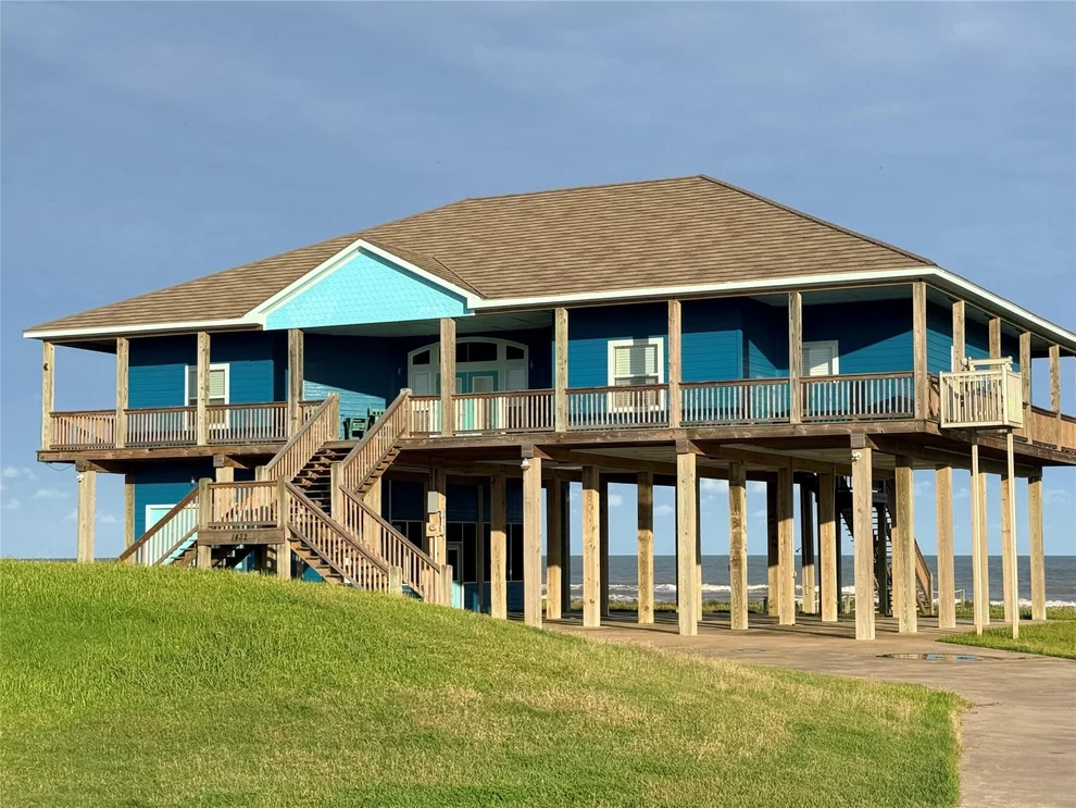 Unit for sale at 1432 County Road 230, Sargent, TX 77414
