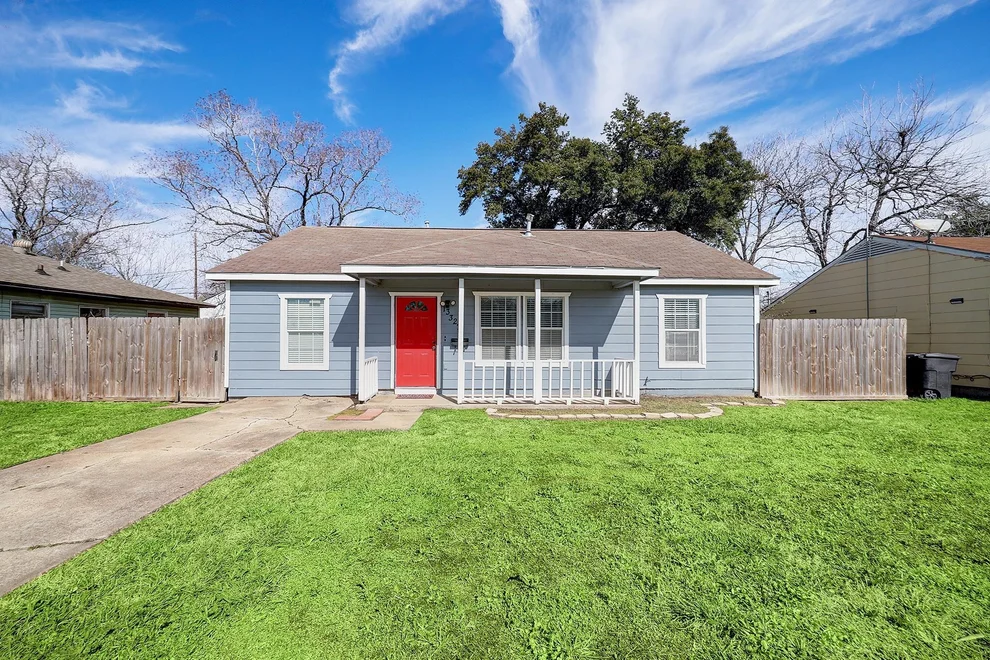Unit for sale at 13327 Halifax Street, Houston, TX 77015