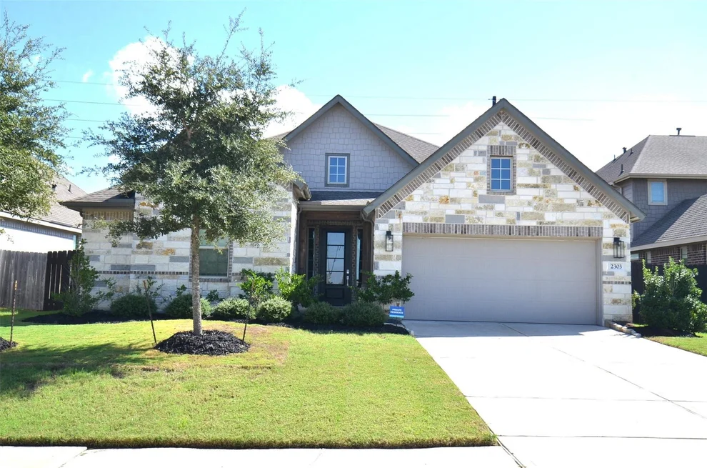 Unit for sale at 2303 Keystone Ridge Lane, Richmond, TX 77469