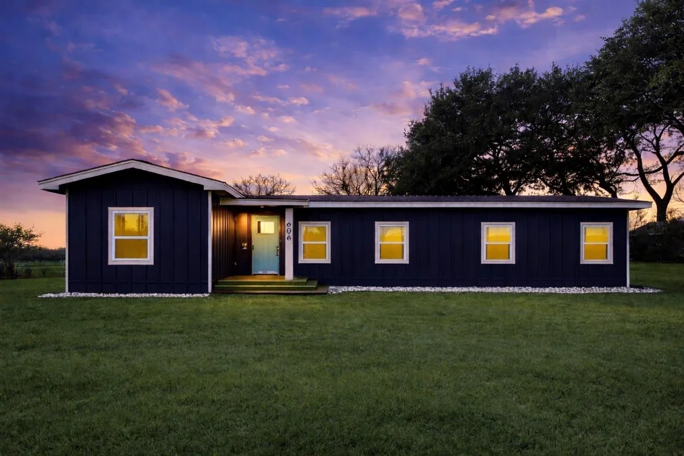 Unit for sale at 606 E Ahldag Avenue, Wharton, TX 77488