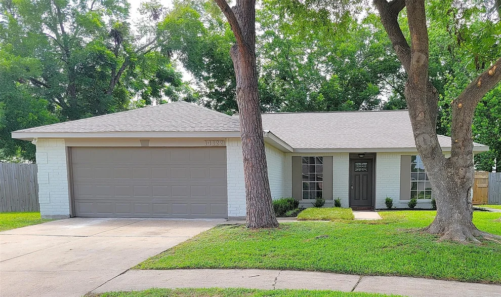 Unit for sale at 14122 Country Manor Drive, Sugar Land, TX 77498