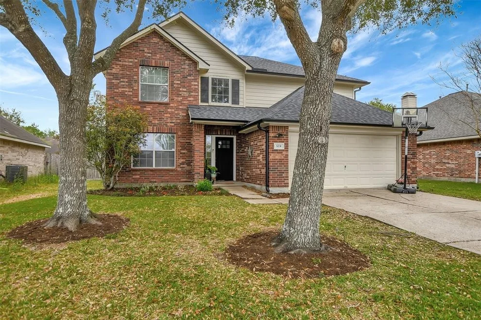 Unit for sale at 3231 Meadow Bay Lane, Dickinson, TX 77539