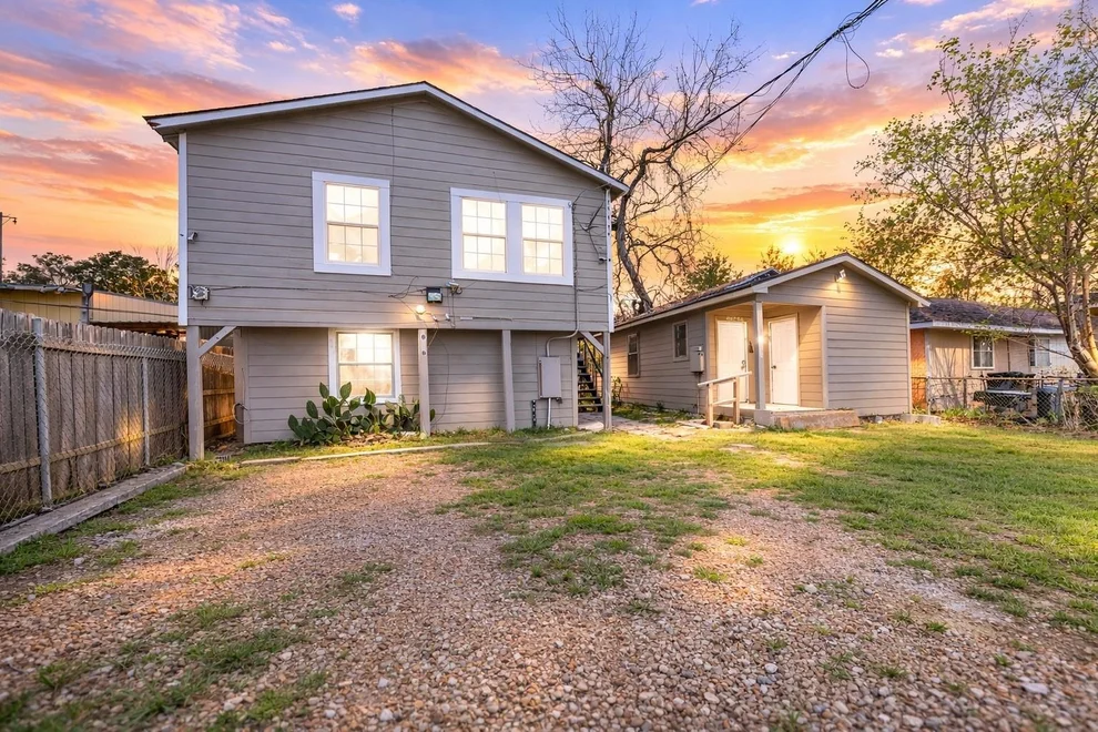 Unit for sale at 3933 Linder Street, Houston, TX 77026