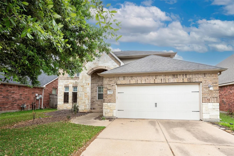 Unit for sale at 27930 Barberry Banks Lane, Fulshear, TX 77441
