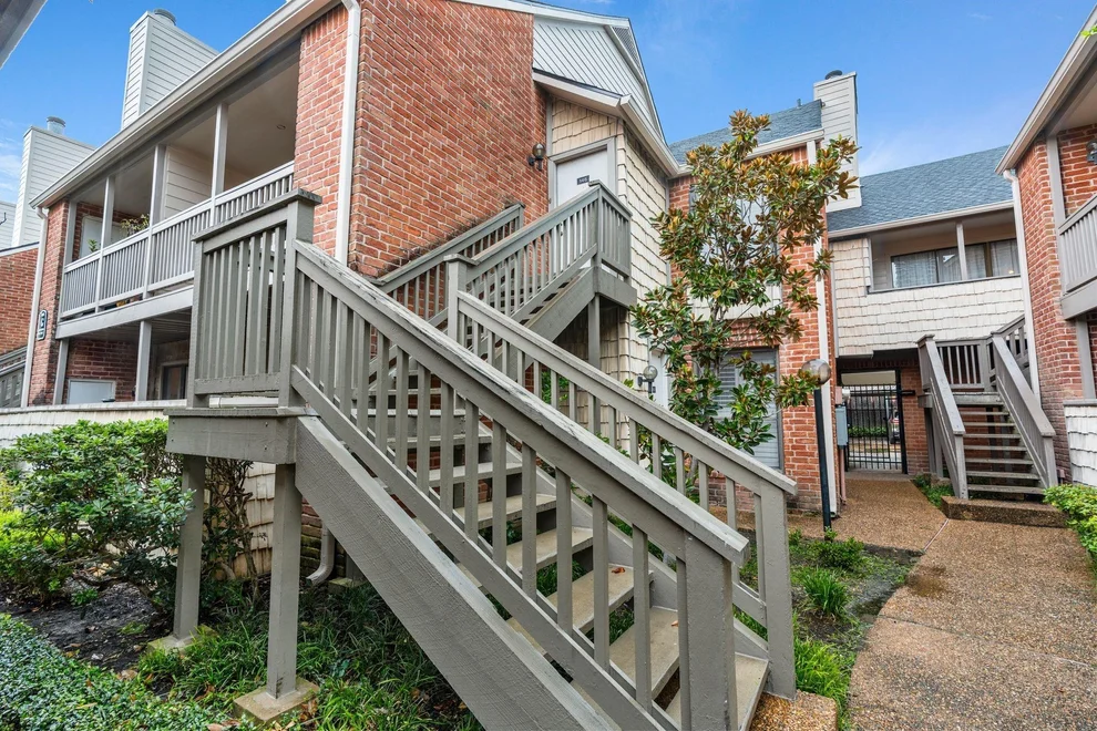 Unit for sale at 2829 Timmons Lane, Houston, TX 77027