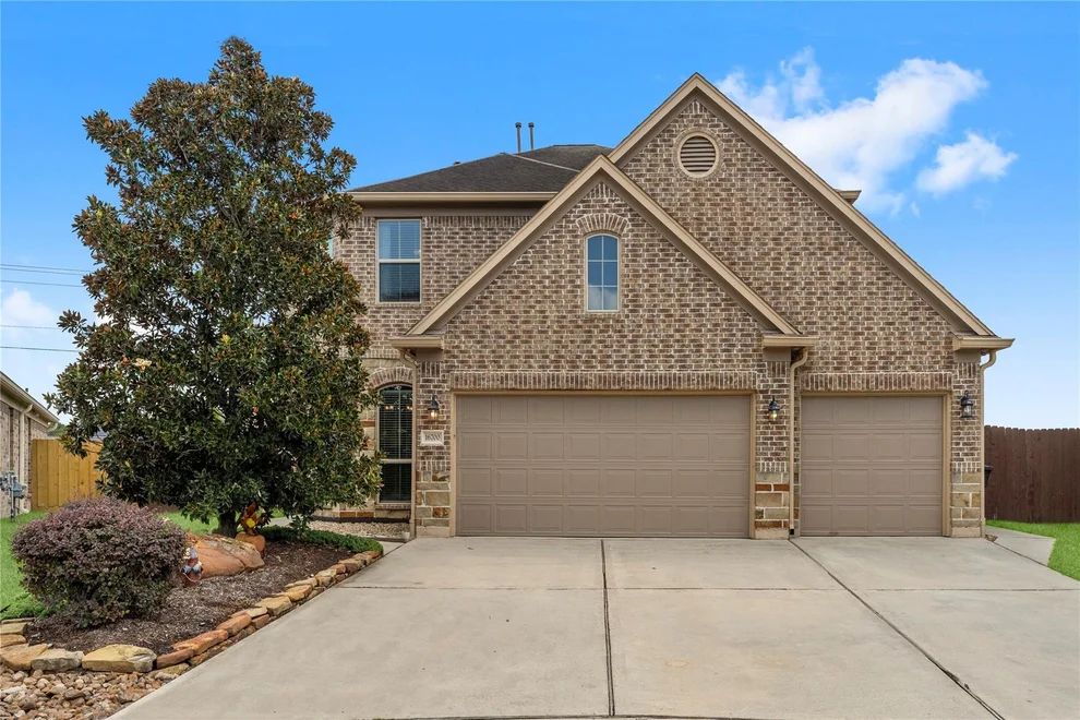 Unit for sale at 16700 Privet Place, Conroe, TX 77385