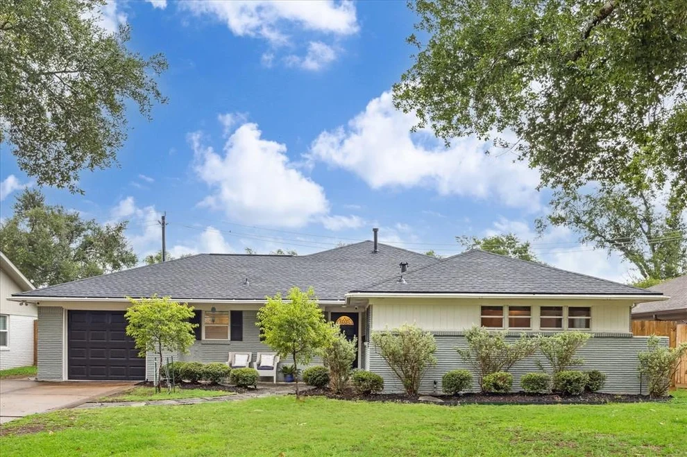 Unit for sale at 6418 Wister Lane, Houston, TX 77008