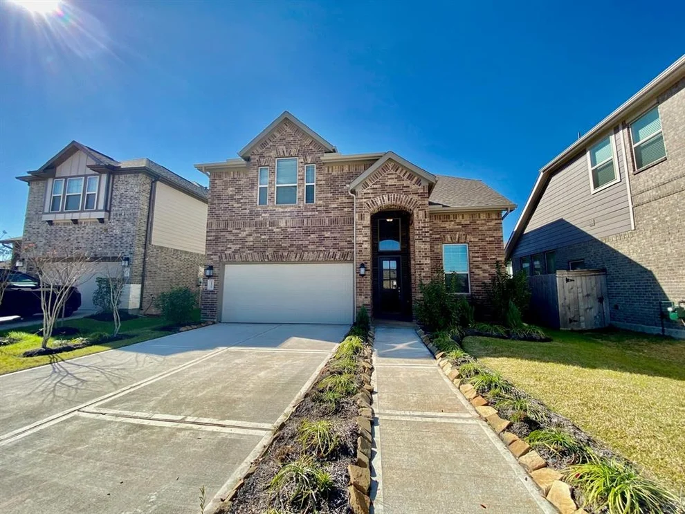 Unit for sale at 2511 Amethyst Isle Lane, Missouri City, TX 77459