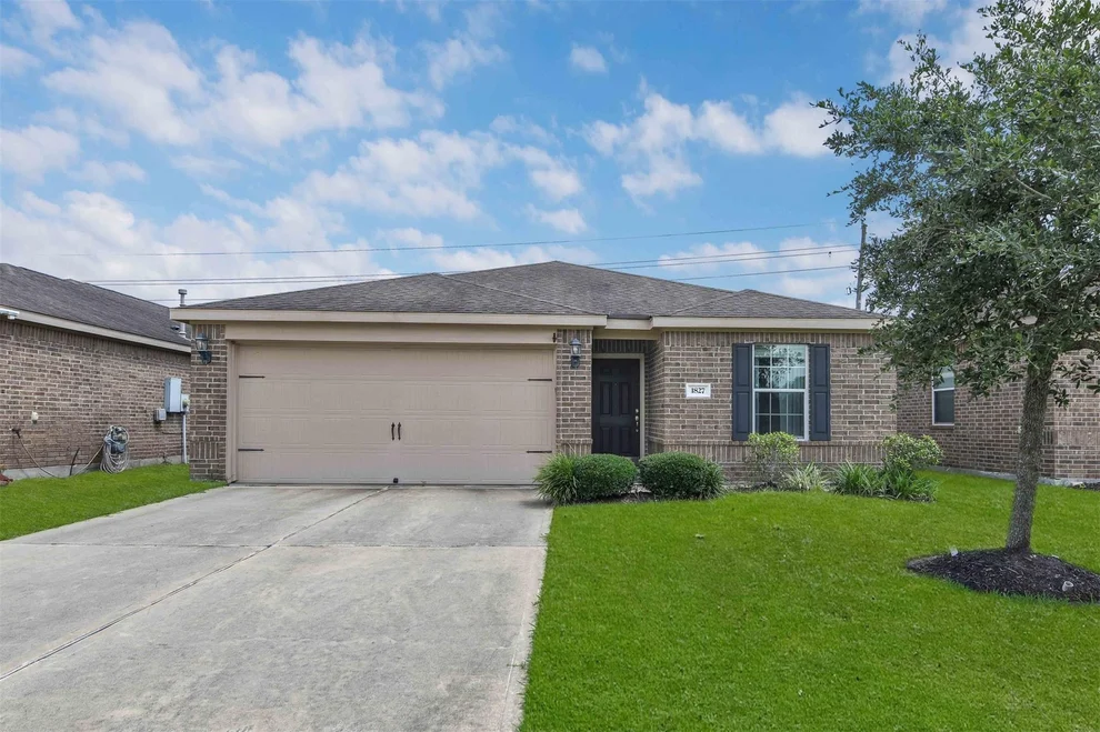 Unit for sale at 1827 Garnet Breeze Drive, Rosharon, TX 77583