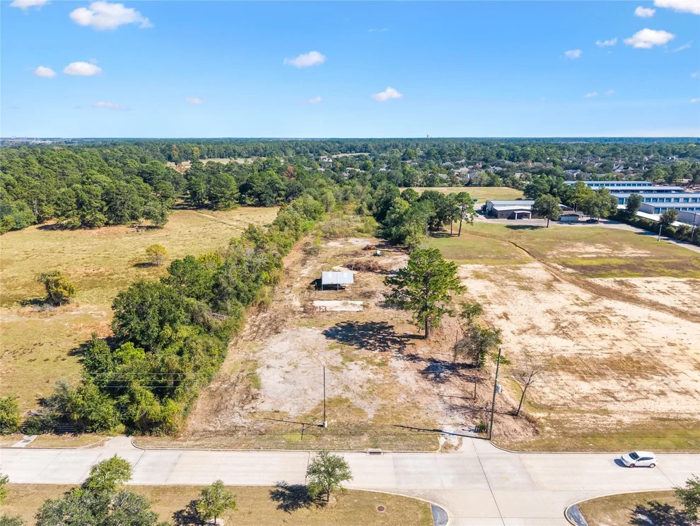 Unit for sale at 16602 Cypress Rosehill Road, Cypress, TX 77429
