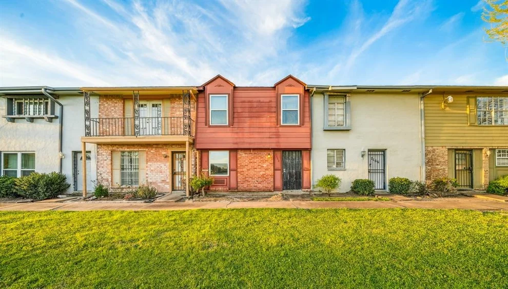 Unit for sale at 7164 Jetty Lane, Houston, TX 77072