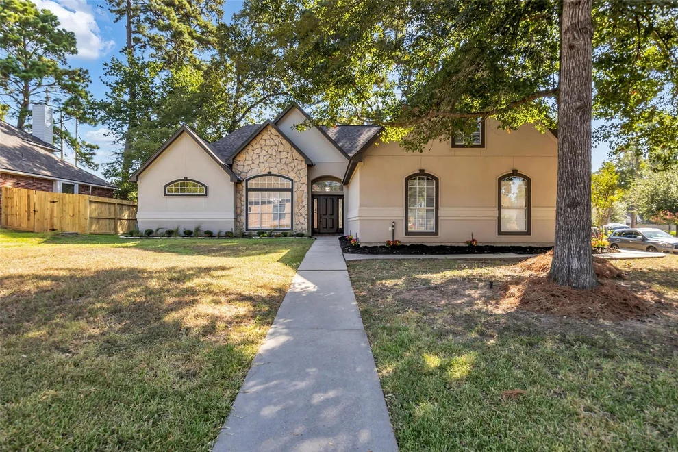 Unit for sale at 3002 Pine Chase Drive, Montgomery, TX 77356