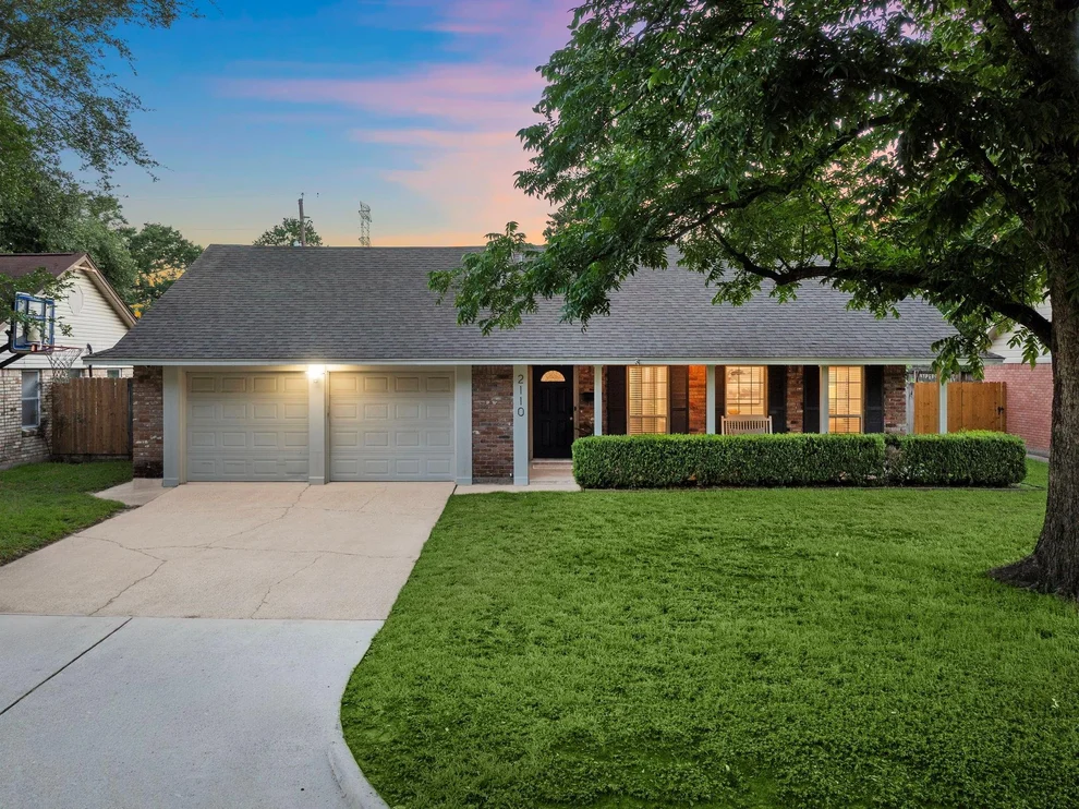 Unit for sale at 2110 Wilde Rock Way, Houston, TX 77018