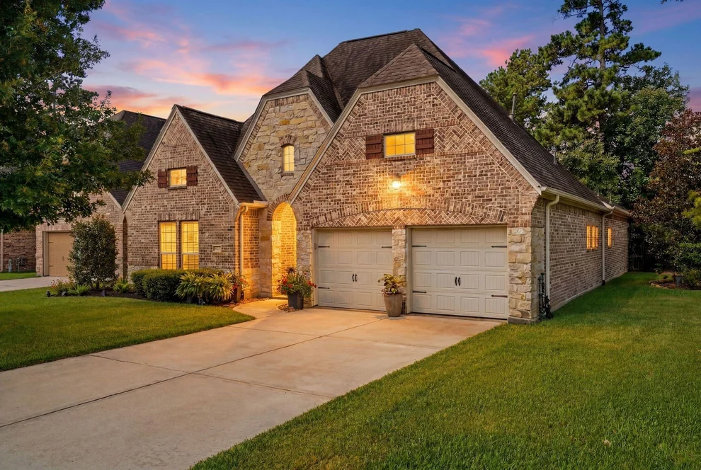 Unit for sale at 111 Riverbend Way, Montgomery, TX 77316