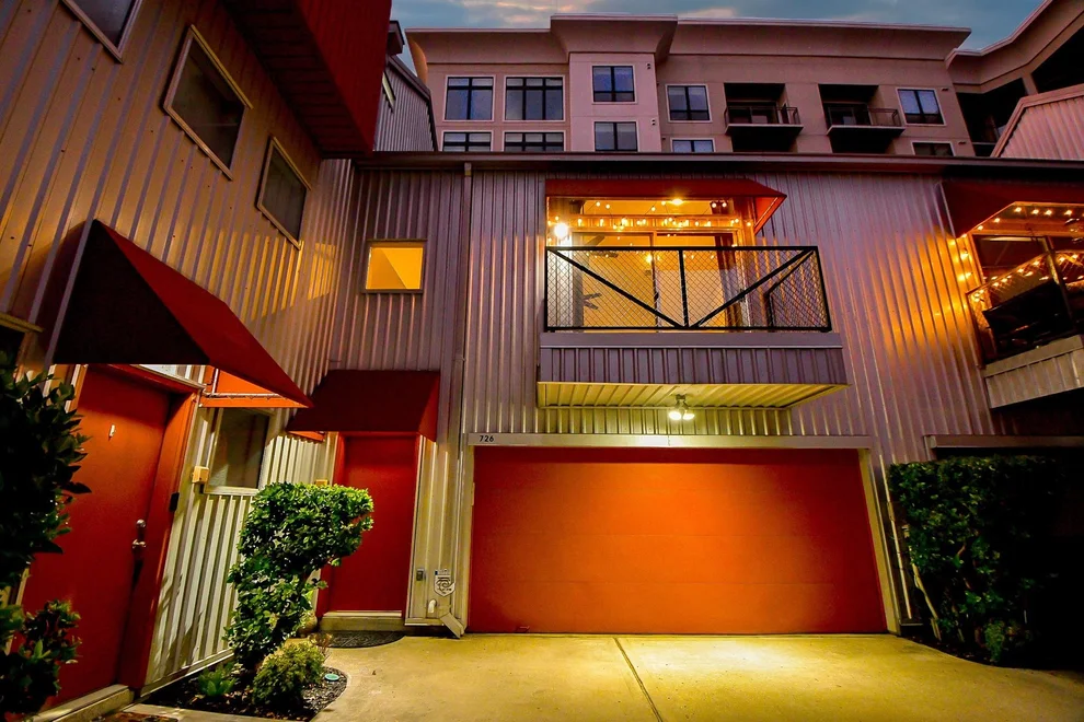 Unit for sale at 726 Andrews Street, Houston, TX 77019