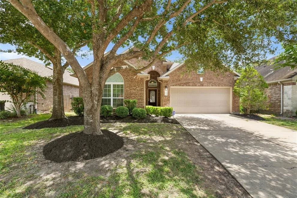 Unit for sale at 9610 W Amber Bluff Lane, Katy, TX 77494