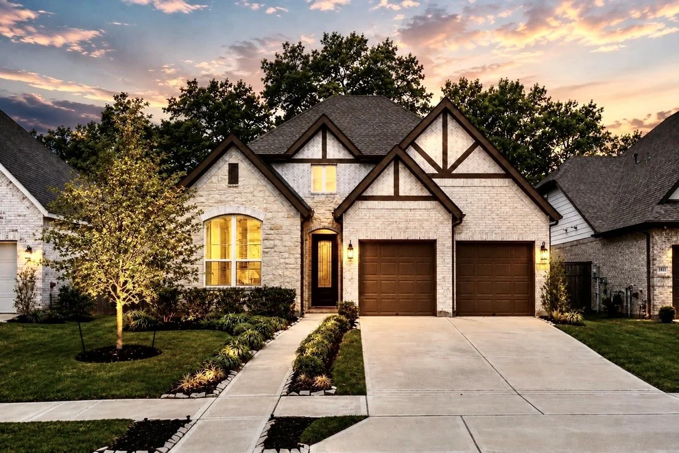 Unit for sale at 1407 Emma Lake Drive, Missouri City, TX 77459